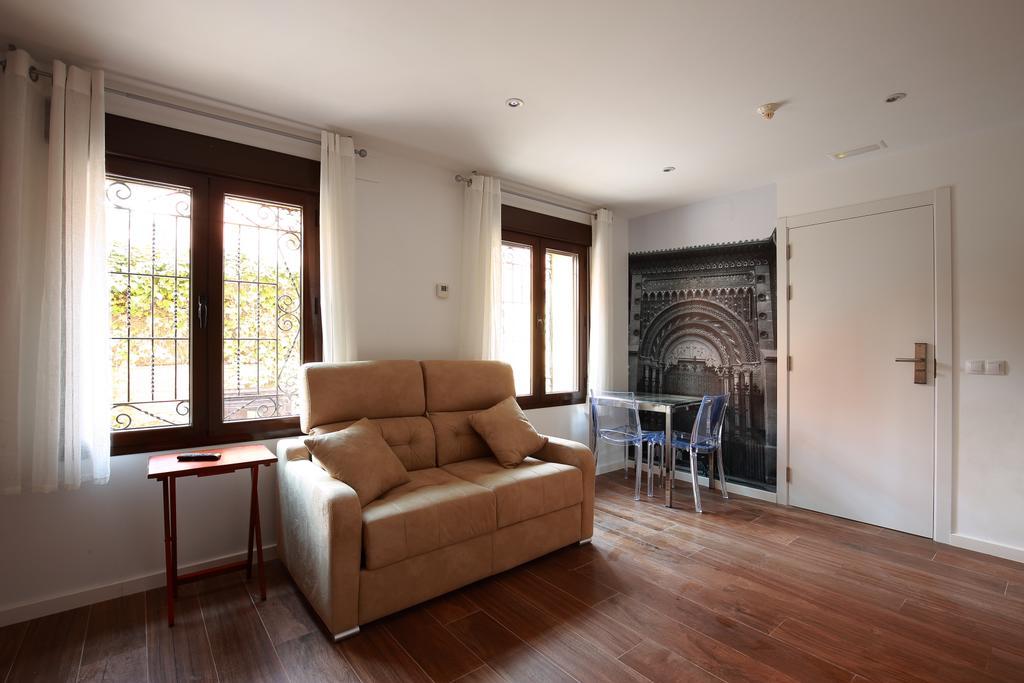 Fuente Torán Apartamentos Teruel Exterior foto